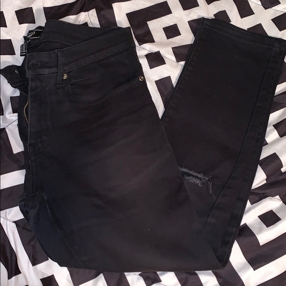 🚨SOLD🚨 Jeans and Sweatpants Lot - Picture 9 of 12